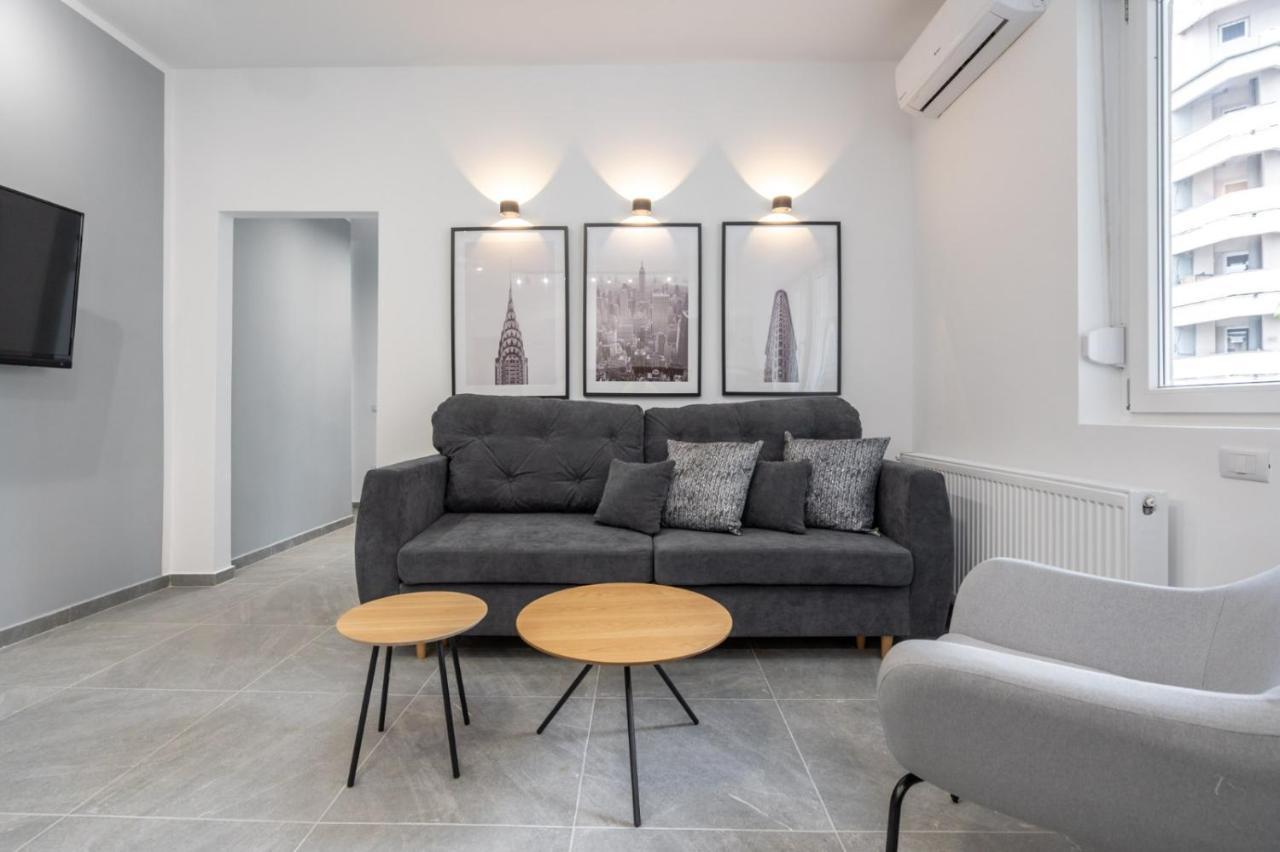 Relax Apartament In Piata Universitatii بوخارست المظهر الخارجي الصورة