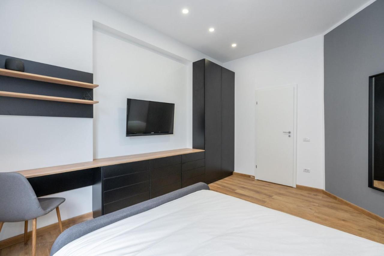 Relax Apartament In Piata Universitatii بوخارست المظهر الخارجي الصورة
