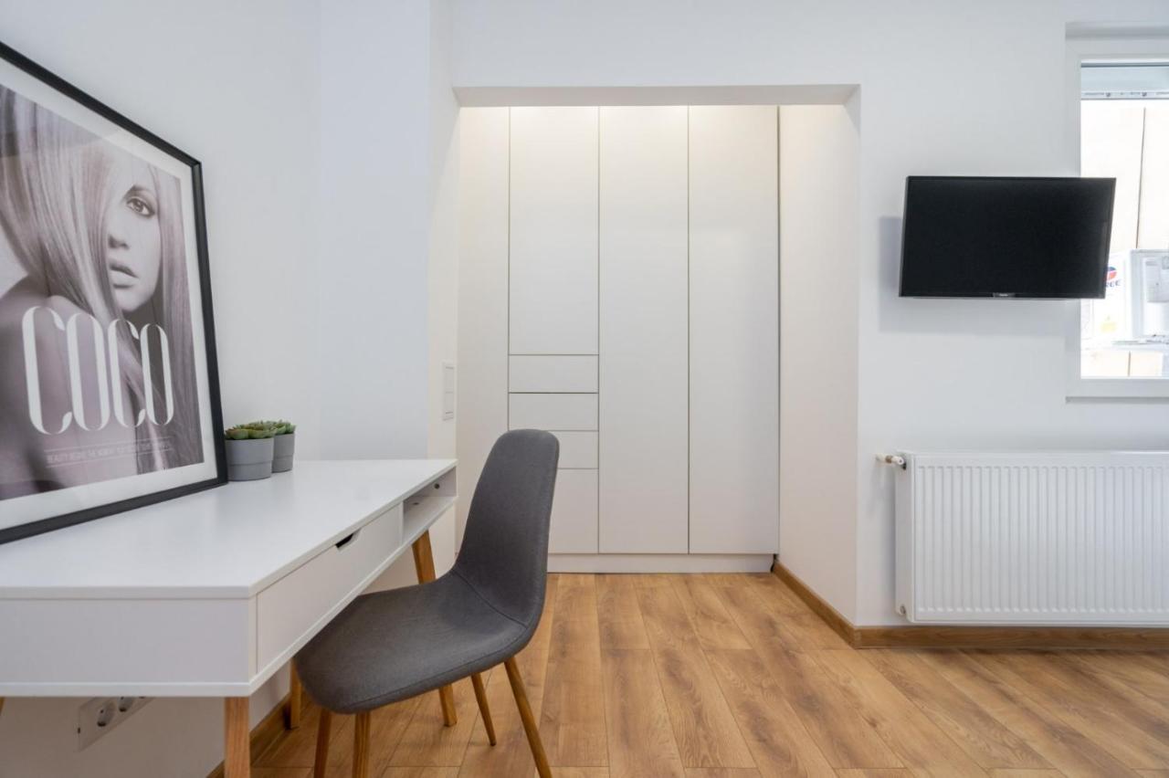 Relax Apartament In Piata Universitatii بوخارست المظهر الخارجي الصورة